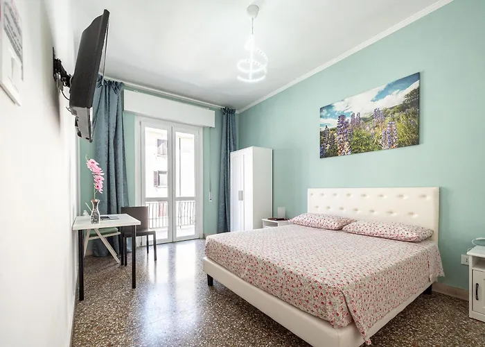 Caracciolo Apartment - Metro San Giovanni Roma, Italia