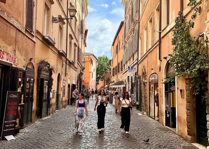 Via Della Scala Suite Rome, Italy