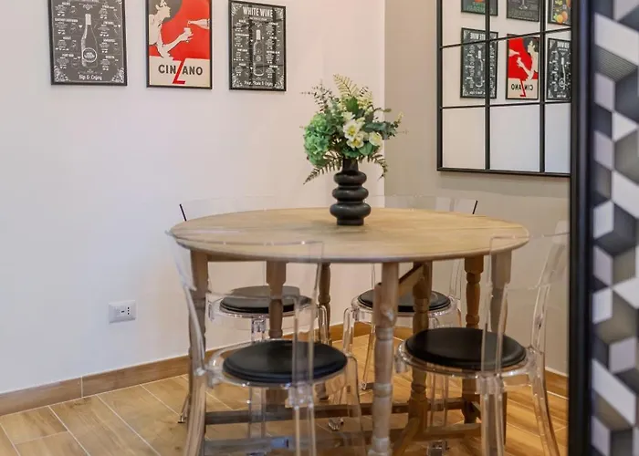 Roma Centro Holiday House, Itália