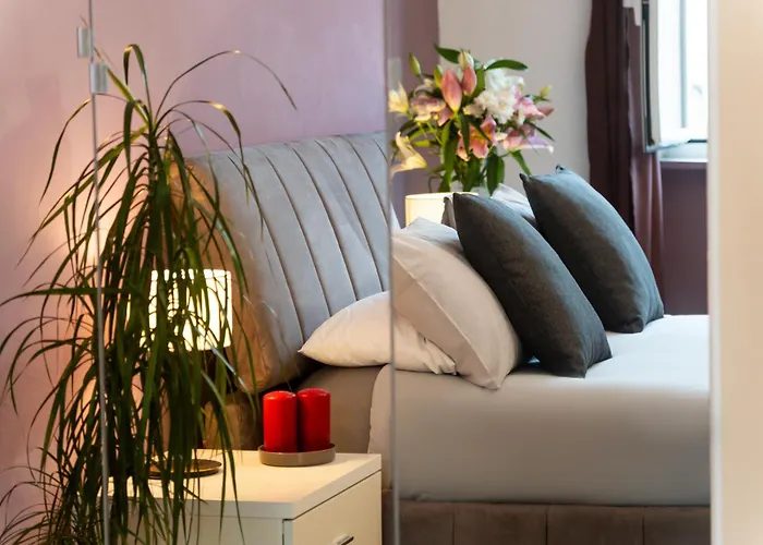 C&Y Apartments - Roma Vaticano St Peter - Luxe Penthouse Flat, Italy