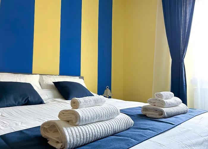 Crazi4Rome Guesthouse - Near Metro Battistini, Italia