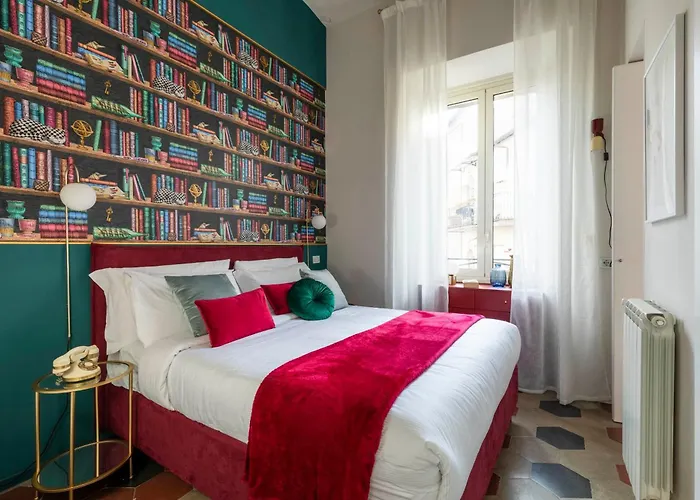 Ych-Colosseo Book House Rome, Italy