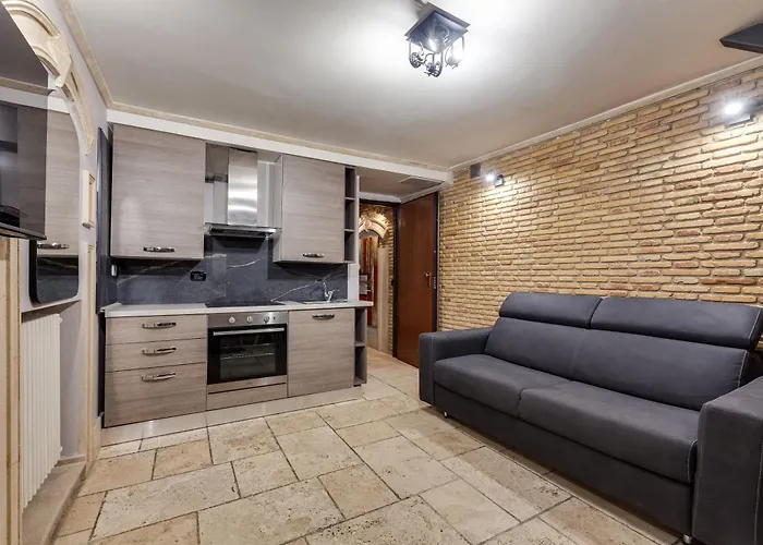 Oliviero - Piazza Navona Apartment Rome, Italy