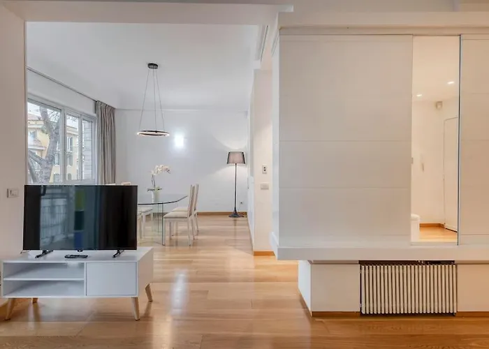 Rome 2 - Exclusive 2Bedroom & 2Bathroom, Italia