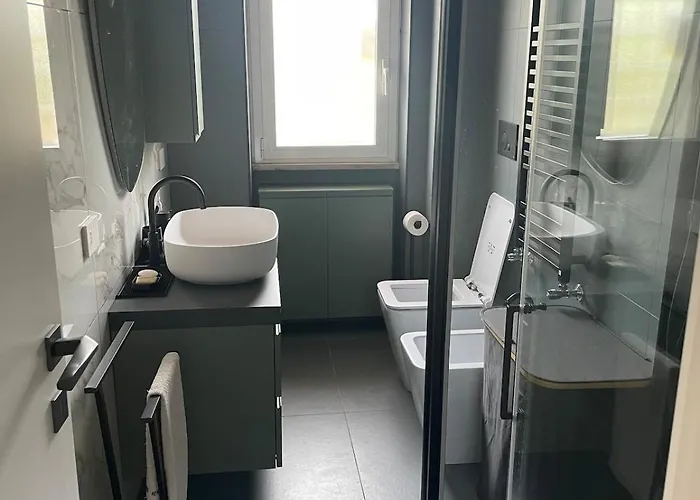 Stylish 1 Bedroom Apartment In Roma, Italia
