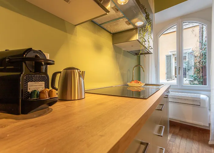 Giada - Charming Apartment At The Imperial Forums Rome, Italy