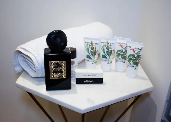 Regina Cappellari - Elegante Dimora Nel Cuore Di Roma, Italia
