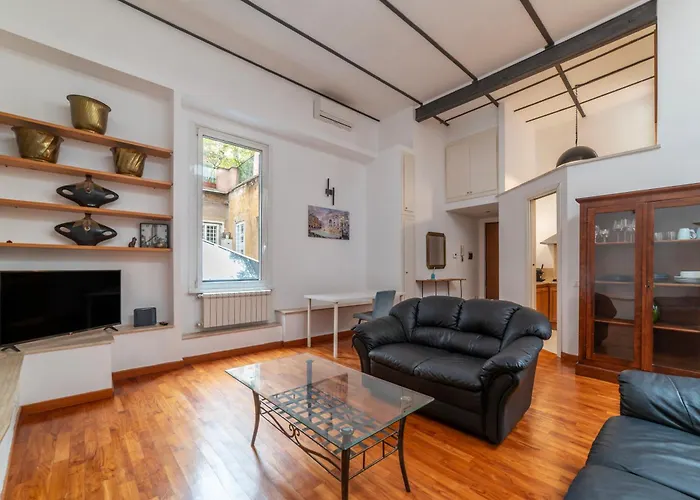 Via Del Lavatore Private Apartments Rome, Italy