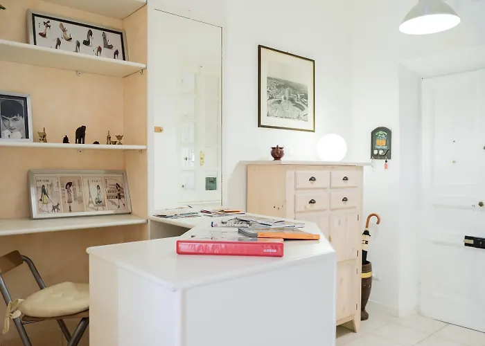 Casa Dei Vicoli, Classic Roman Apartment, Italy