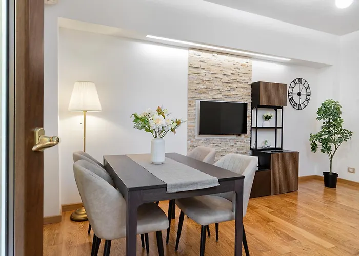 Your Place In Rome Apartments, Italia