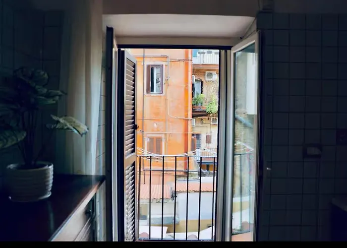 Casa Di Andrea In Trastevere Roma, Italia