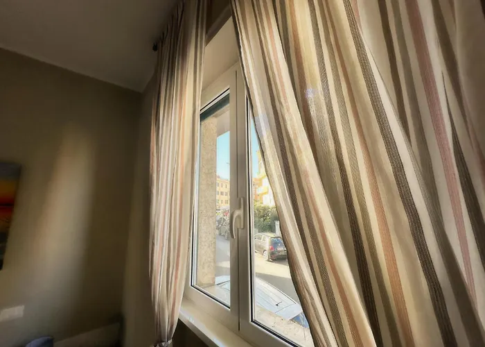 Vatican Comfortable 5 Bedroom Flat - 6 Min Metro A By Orpi Rent Roma, Italia