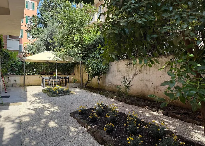 Appartamento Bologna GARDEN HOUSE Roma, Italia