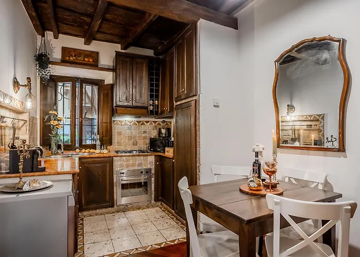 Trevi Fountain Stylish Guest House Rome, Italy