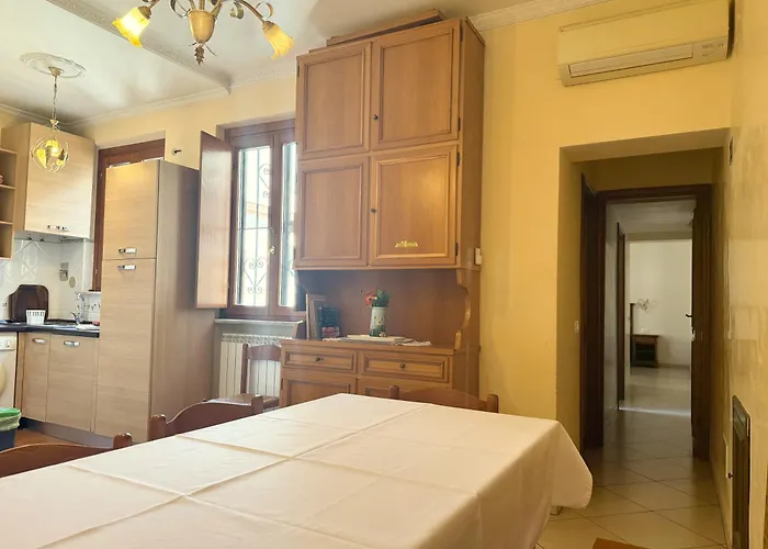 Appartamento Anthony House, Anthony Floor 3, Castro Pretorio Roma, Italia