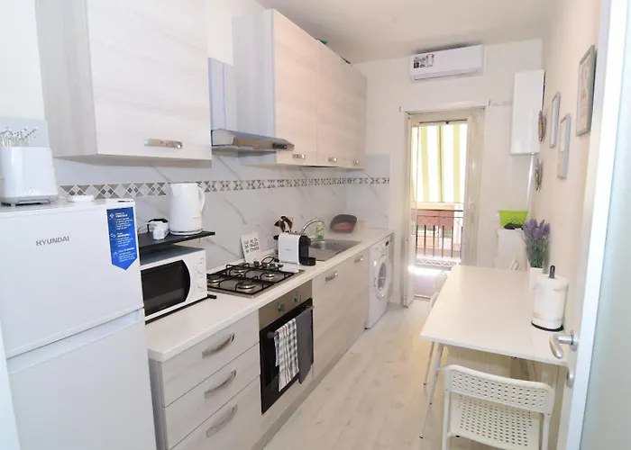 Roma Metro Apartment, Italia