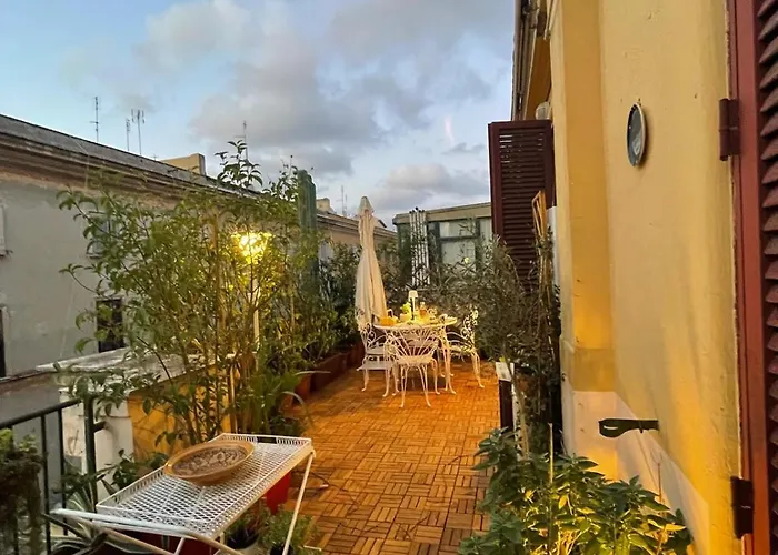 Terrace & 1930S Charm - Vatican Walk Roma, Italia