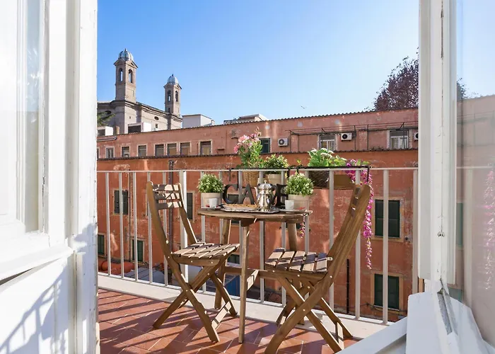 Townhouse By The Spanish Steps Rome, Italy