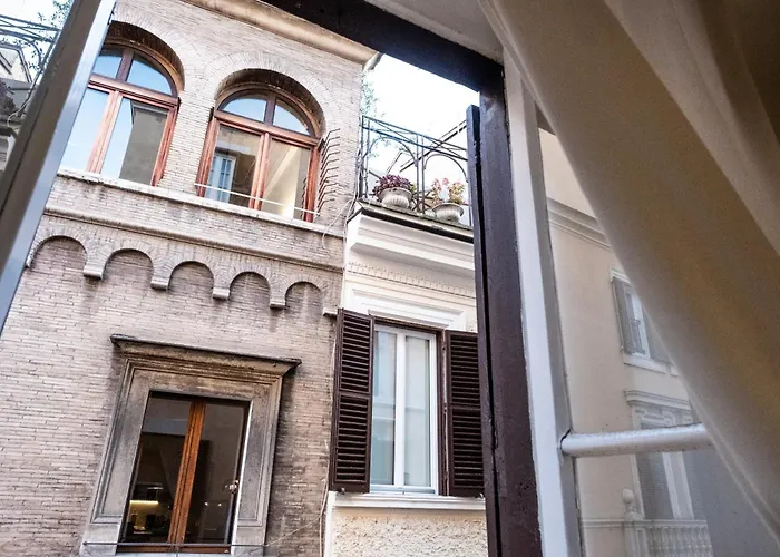 Apartment By The Colosseum - White Chic Flats Рим, Італія