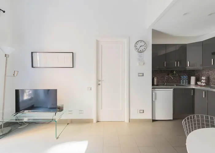 Elical Luxury Apartments Roma, Italia
