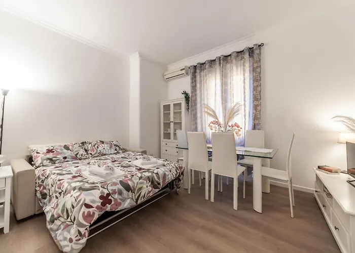 Happy Haven - Your Home Away From Home, Italia
