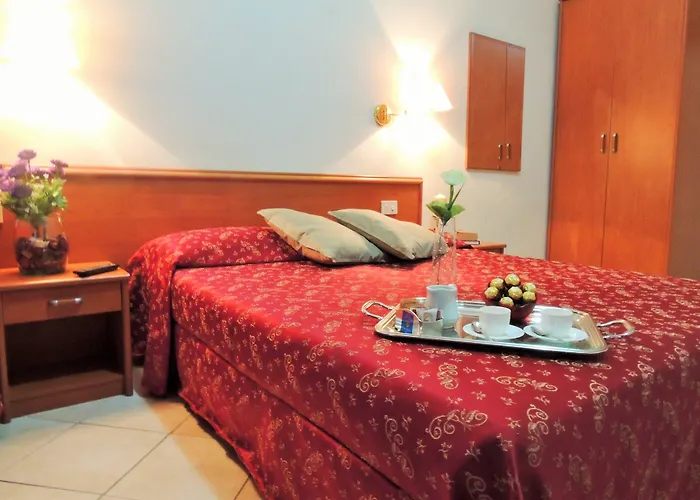 Florida Rooms - Comfort Hotel Rome, Italy
