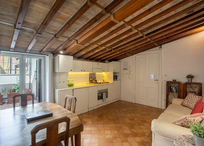 Frattina Apartments Roma, İtalya
