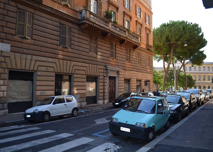 Domus Chiara al Colosseo Roma, Italia