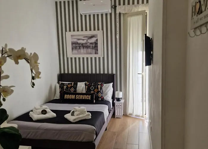 Homey Roma, Italia