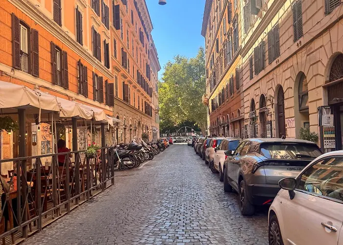 Casa Nicola - Modern 2Br Apt In Trastevere, Central Rome, Italy