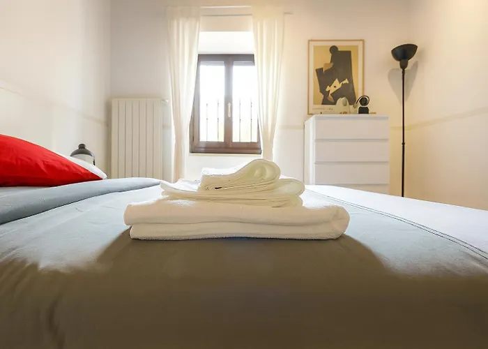 Apartament Casa Q163A Tuscolana Next To Metro Rzym, Włochy