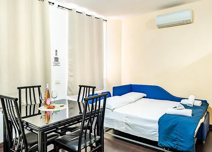 Deluxe Apartments Pantheon Roma, Italia