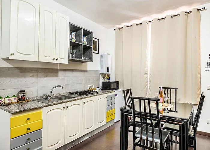 Deluxe Apartments Pantheon Rzym, Włochy