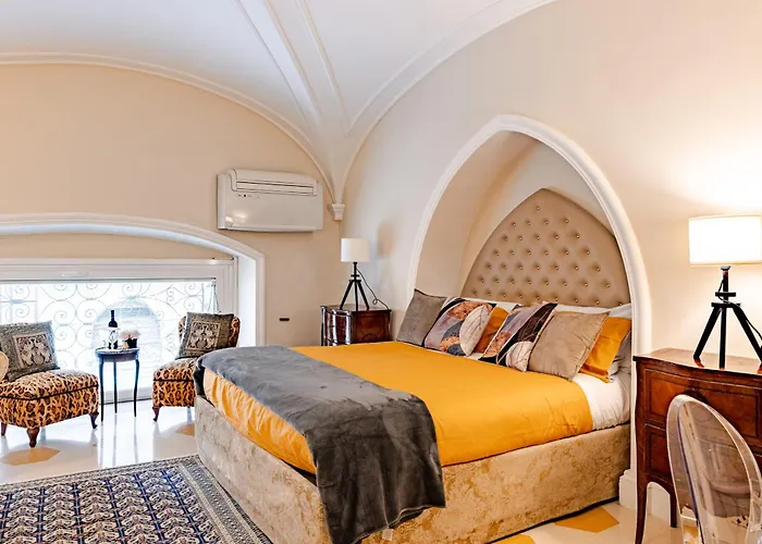 Rione Monti Charming Suite Colosseo Roma, Italia