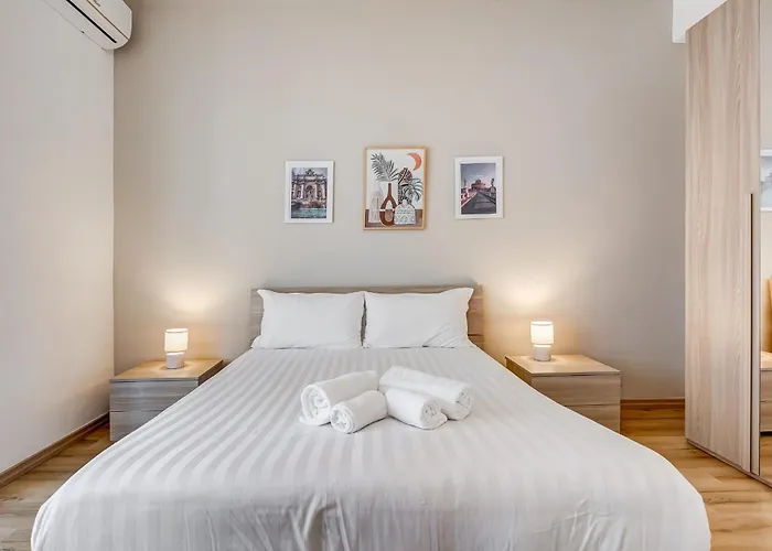 Joy House - Roma Vaticano, Italia