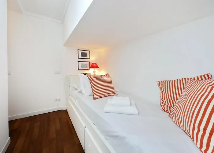 4Bnb - Serpenti Delightful Apartment Roma, Italia
