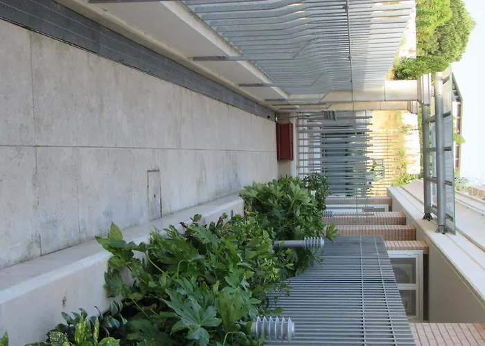 Villa Pianeta Roma 45, Italia
