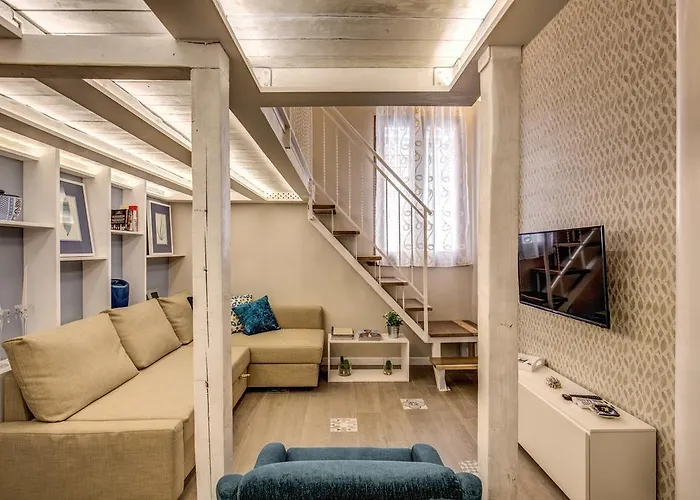 Domus Urbana Apartment Rome, Italy