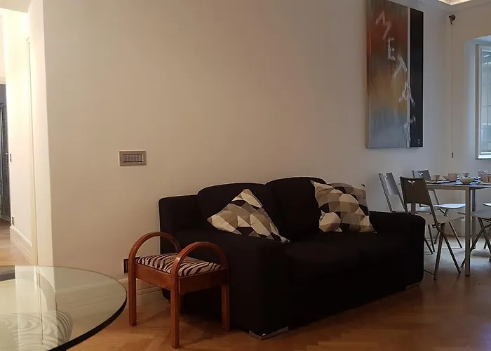 Villa Rose Roma, Italia