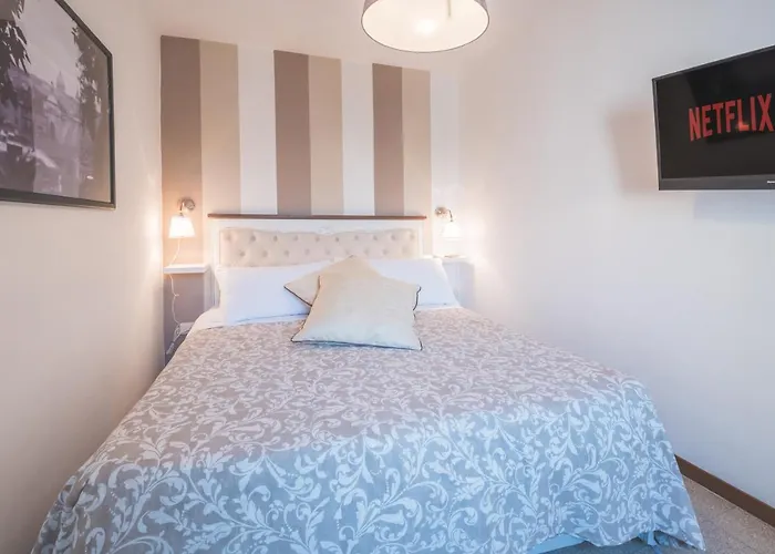 Pellegrino 75 Double Bedroom Rom, Italien