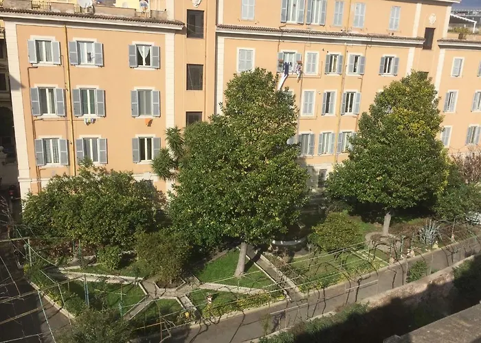 Le Rondini A Roma Villa, Italy