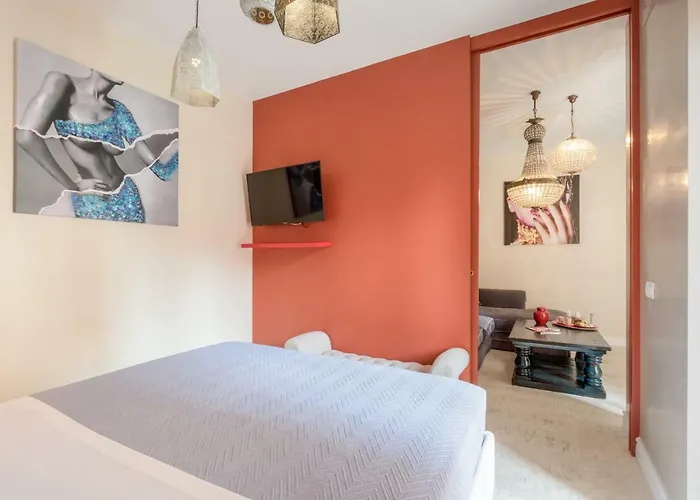 Petra Apartments Rome, Italy