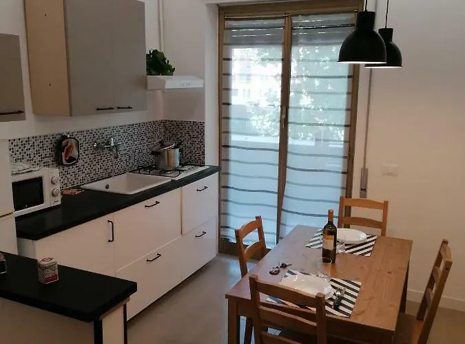 Appartamento Chroma Italy - Doctor House, Italia