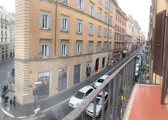 Luxury Barberini Boutique Apartment Roma, Italia