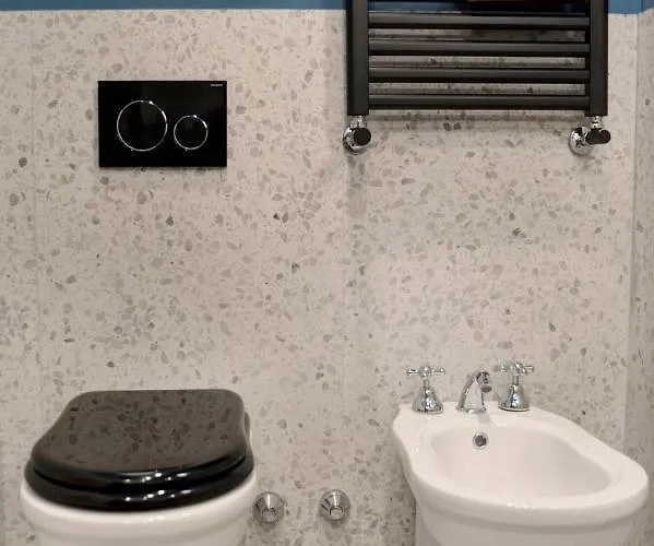 Luxury Trevi House Apartment Rome, Italy