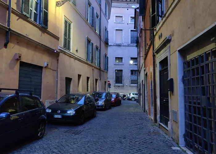Lanza Tomasi Apartment - Centre Rome, Italy