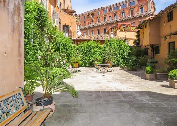 Casa Del Moro - Romantic Loft In Trastevere