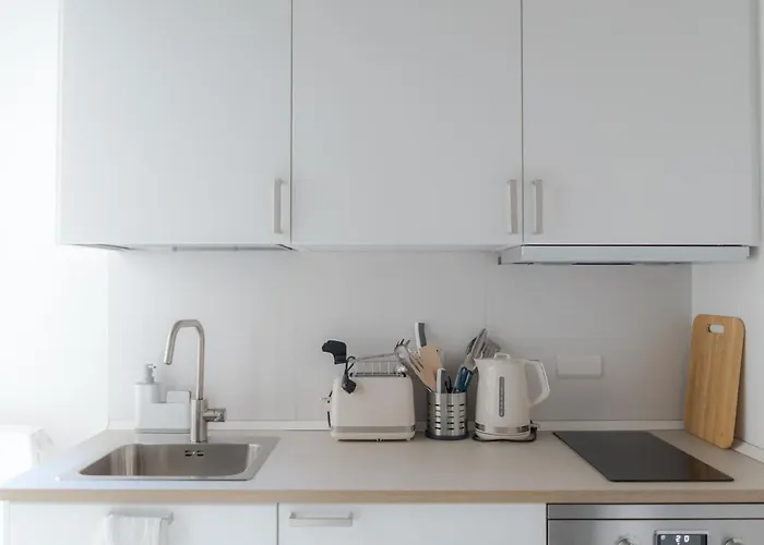 White Ostilia Apartments