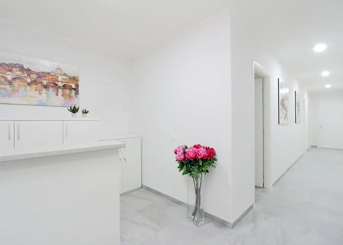 Valery Guest House
