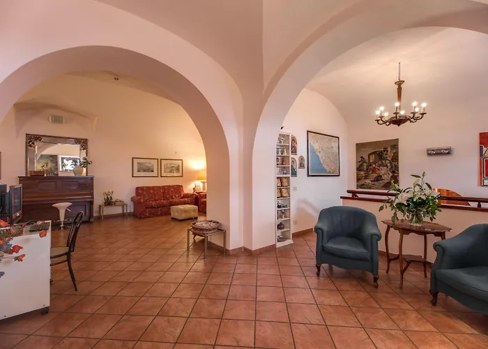 Hotel Corona